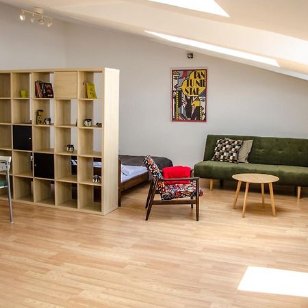 Appartement Radna à Varsovie Extérieur photo